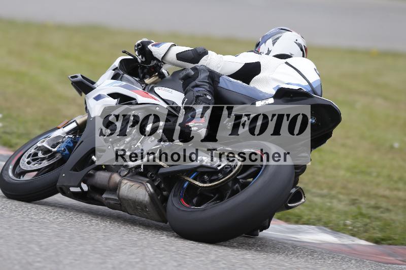 /23 07.06.2025 TZ Motorsport ADR/880